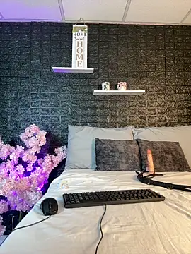 Jacky-wolf1 online show from 03-24-26, 04:01