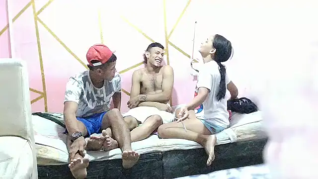 twobigscock23 online show from 04-23-26, 01:18