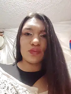 Snapshot of Afrodita2035 chatting on 12-16-25, 07:52 Afrodita2035 online show from 12-16-25, 07:52