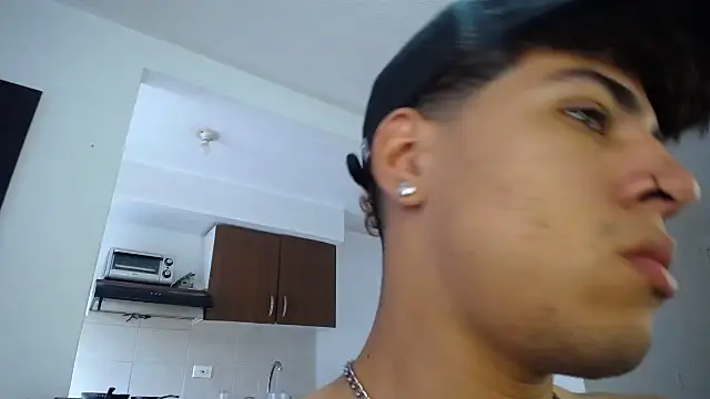 black men9 online show from 04-20-26, 07:04