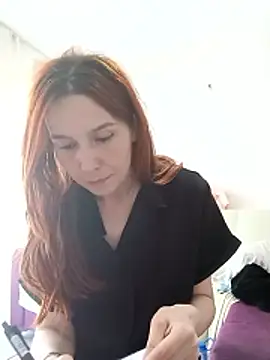 Atwsliiikizilll online show from 06-17-26, 08:17