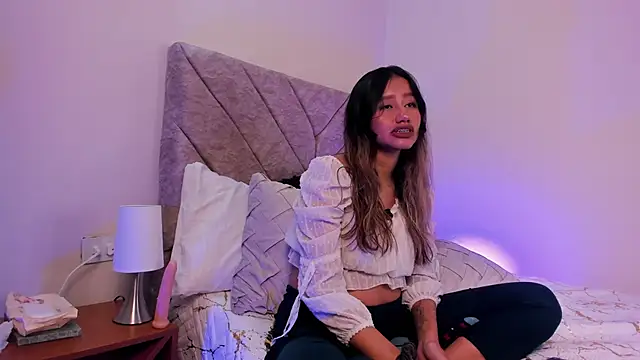 Annalia69 online show from 01-16-26, 03:27