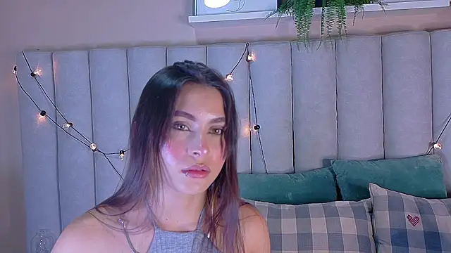 Miia Anderson online show from 04-01-26, 12:17