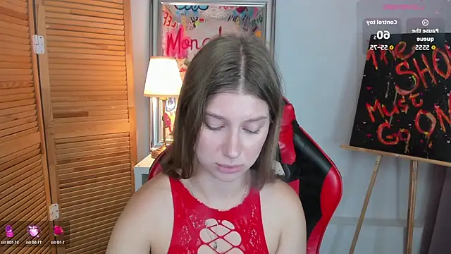 Snapshot of katymeaw chatting on 07-06-26, 01:46 katymeaw online show from 07-06-26, 01:46