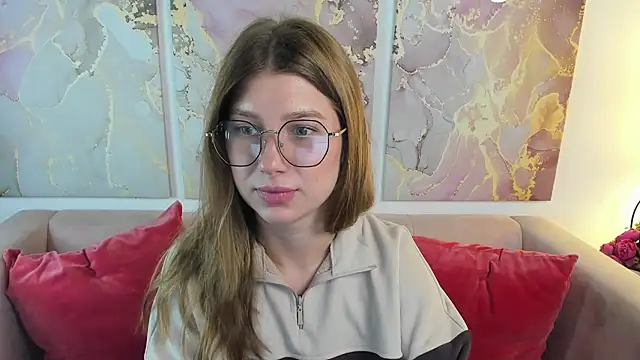 Snapshot of katymeaw chatting on 07-22-26, 02:36 katymeaw online show from 07-22-26, 02:36