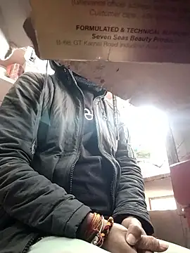 Snapshot of mohit08desi chatting on 01-09-26, 07:11 mohit08desi online show from 01-09-26, 07:11