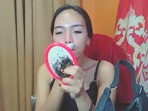 ur lovelyjessy online show from 05-18-26, 07:20
