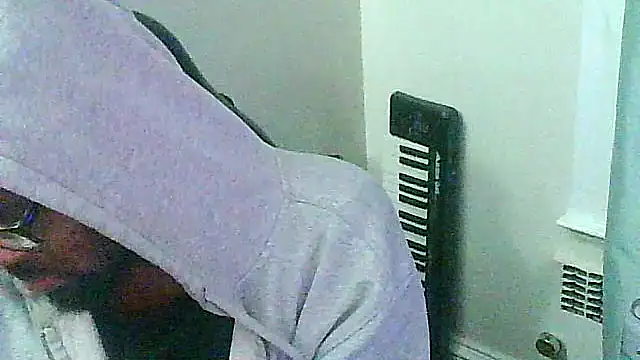 MrUnintentional online show from 12-19-25, 07:10