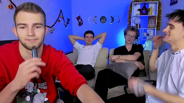 Snapshot of leon_lie chatting on 01-05-26, 08:23 leon lie online show from 01-05-26, 08:23