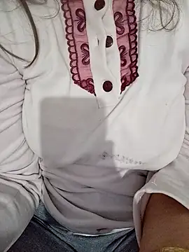 Snapshot of NOR-67 chatting on 02-05-26, 09:41 NOR-67 online show from 02-05-26, 09:41