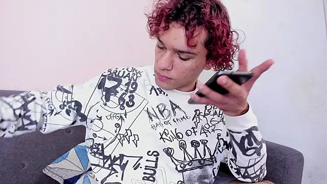 TAYSON SCOTT online show from 03-06-26, 01:07