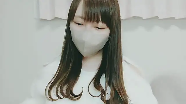 yuyuchan   online show from 12-18-25, 10:21