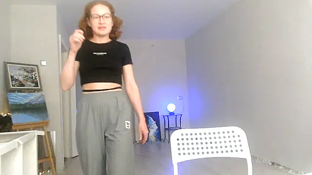 Snapshot of Alice_newhome chatting on 06-09-26, 12:06 Alice newhome online show from 06-09-26, 12:06