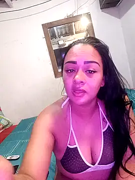 Snapshot of Karen_Kemmerr chatting on 12-15-25, 05:28 Karen Kemmerr online show from 12-15-25, 05:28