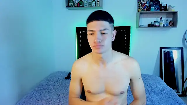 Snapshot of Nico_Nocturne chatting on 12-16-25, 07:30 Nico Nocturne online show from 12-16-25, 07:30