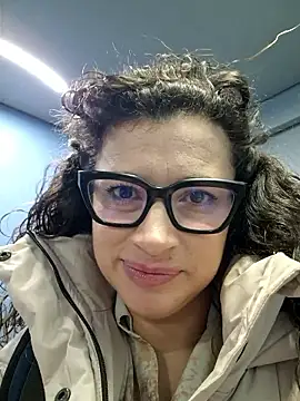 Snapshot of MiraBennet chatting on 01-15-26, 07:13 MiraBennet online show from 01-15-26, 07:13