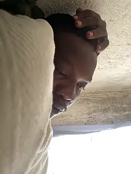 Snapshot of Tlante chatting on 03-24-26, 08:19 Tlante online show from 03-24-26, 08:19