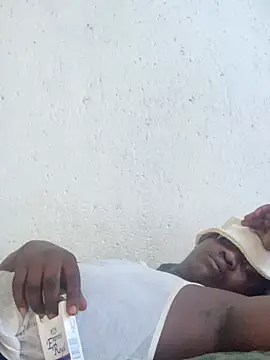 Snapshot of Tlante chatting on 03-26-26, 03:17 Tlante online show from 03-26-26, 03:17