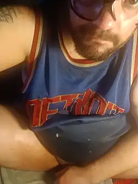 givr6inches online show from 05-17-26, 07:28