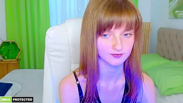 Miss Alisa  online show from 04-05-26, 03:53