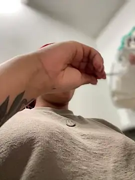 Snapshot of Zarahs_Blare1 chatting on 01-18-26, 11:19 Zarahs Blare1 online show from 01-18-26, 11:19