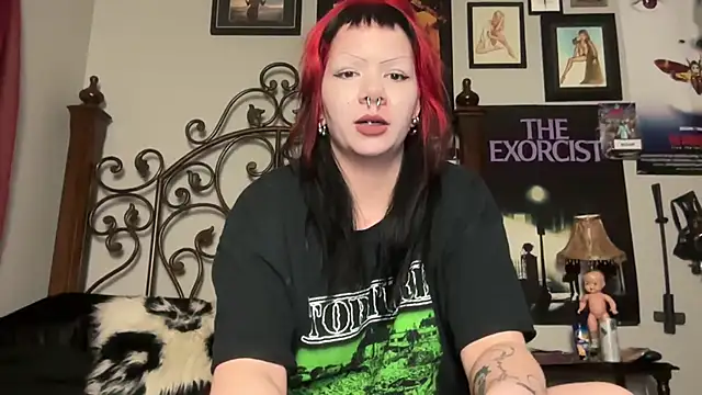 Snapshot of Bettieee_Agura chatting on 01-07-26, 11:40 Bettieee Agura online show from 01-07-26, 11:40