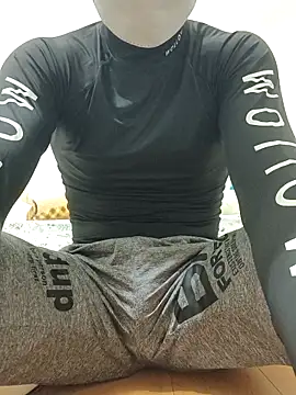 Snapshot of zhezhe_11 chatting on 12-16-25, 03:17 zhezhe 11 online show from 12-16-25, 03:17