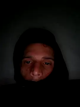 Snapshot of Magrin888 chatting on 03-12-26, 02:39 Magrin888 online show from 03-12-26, 02:39