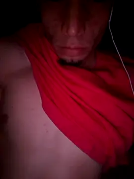 Snapshot of Magrin888 chatting on 03-25-26, 04:40 Magrin888 online show from 03-25-26, 04:40