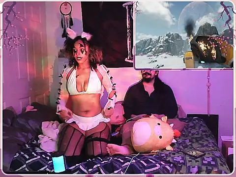 Snapshot of HonneyBunnyXO chatting on 01-18-26, 05:44 HonneyBunnyXO online show from 01-18-26, 05:44