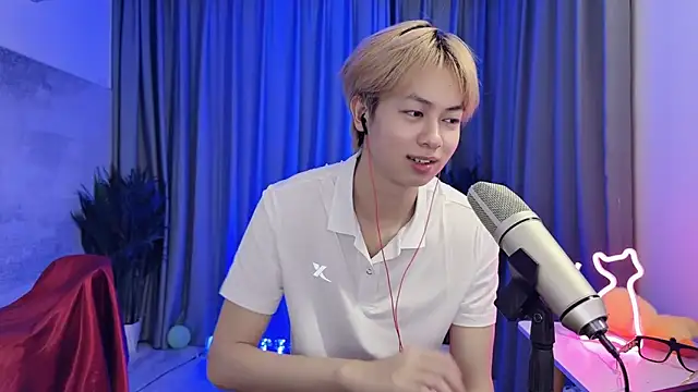 hafabva online show from 04-12-26, 01:49