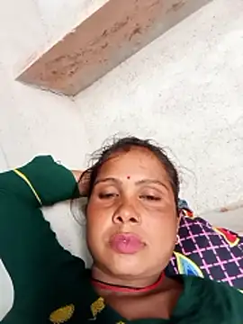 Shreya pandit online show from 02-15-26, 07:51