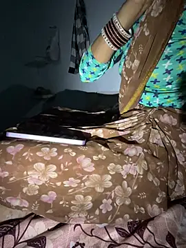 Pooja Love143 online show from 02-14-26, 04:48