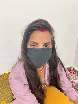 Pooja Love143 online show from 03-10-26, 04:23