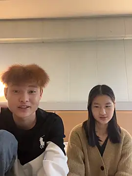 Snapshot of BY-668 chatting on 12-15-25, 01:04 BY-668 online show from 12-15-25, 01:04