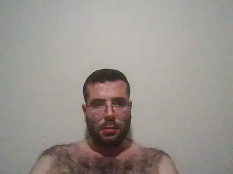Snapshot of kkadam1 chatting on 05-12-26, 05:43 kkadam1 online show from 05-12-26, 05:43