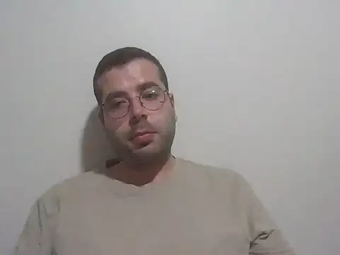 Snapshot of kkadam1 chatting on 06-08-26, 08:53 kkadam1 online show from 06-08-26, 08:53