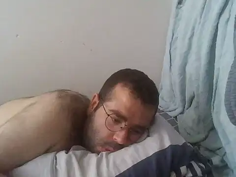 Snapshot of kkadam1 chatting on 06-12-26, 06:01 kkadam1 online show from 06-12-26, 06:01