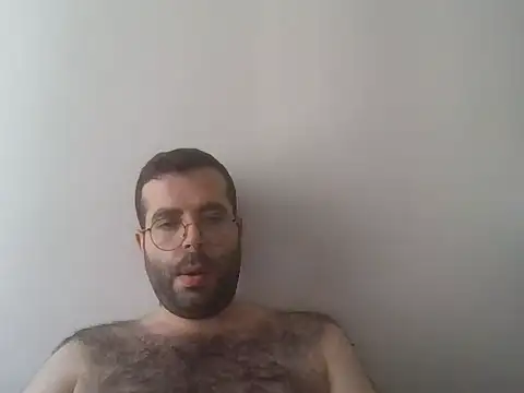 Snapshot of kkadam1 chatting on 06-14-26, 05:09 kkadam1 online show from 06-14-26, 05:09