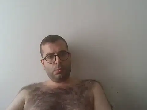 Snapshot of kkadam1 chatting on 06-20-26, 01:25 kkadam1 online show from 06-20-26, 01:25