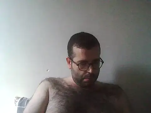 Snapshot of kkadam1 chatting on 07-04-26, 12:44 kkadam1 online show from 07-04-26, 12:44