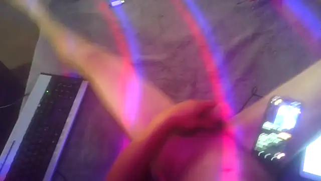 Snapshot of SnappedHagfish chatting on 05-03-26, 10:05 SnappedHagfish online show from 05-03-26, 10:05