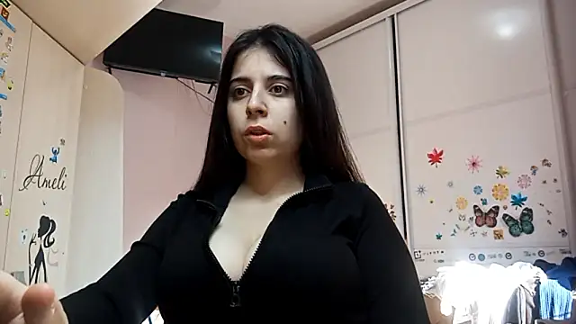 Snapshot of WaltraudPattie chatting on 02-04-26, 01:22 WaltraudPattie online show from 02-04-26, 01:22