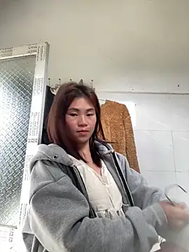 Snapshot of Babi-AzE chatting on 12-18-25, 06:41 Babi-AzE online show from 12-18-25, 06:41