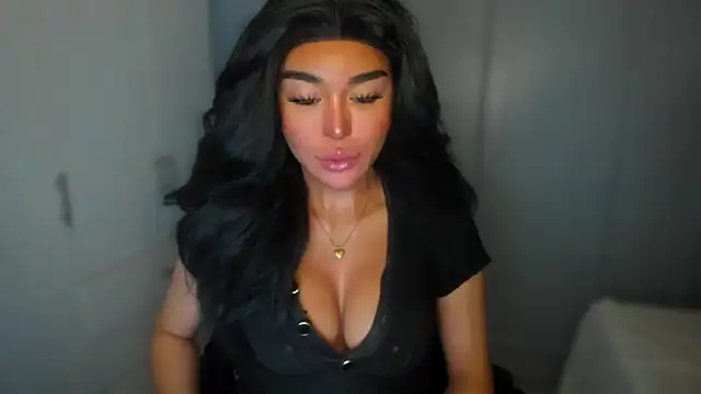 mxshemale ladyboy online show from 12-24-24, 03:27