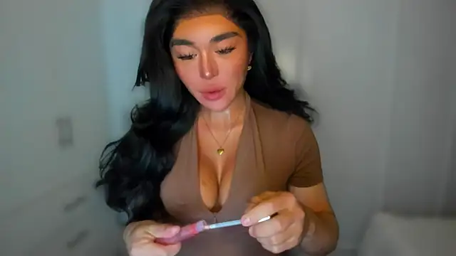 mxshemale ladyboy online show from 01-24-25, 11:23