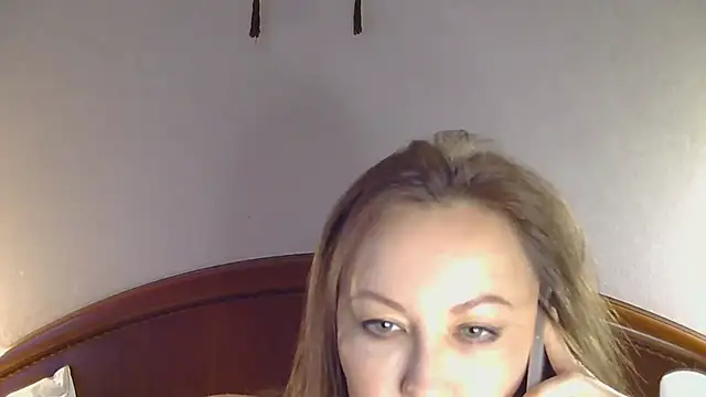 NessaMuti online show from 12-17-25, 11:05