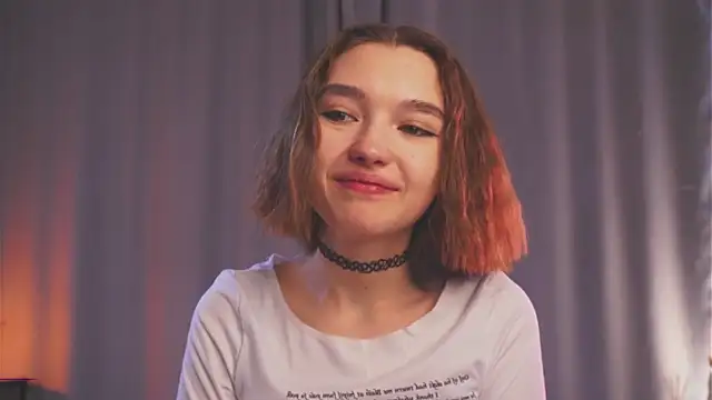 Leyla crsh online show from 03-21-26, 08:19