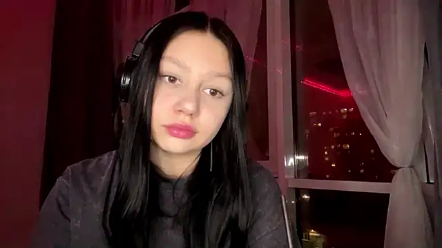 Snapshot of Jane_Calman chatting on 12-16-25, 01:49 Jane Calman online show from 12-16-25, 01:49