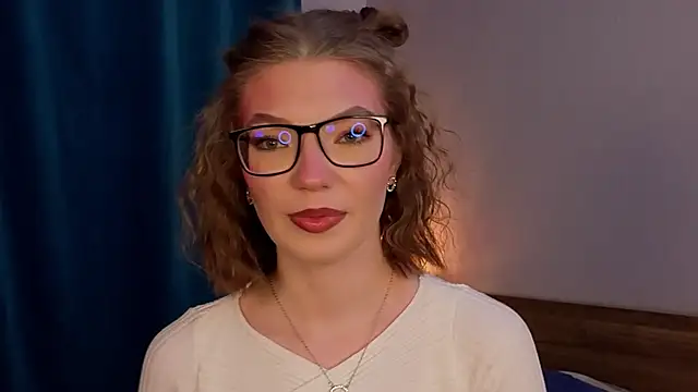 JeaneneWoltz online show from 02-06-26, 06:00